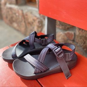 Men’s Chaco Size 8